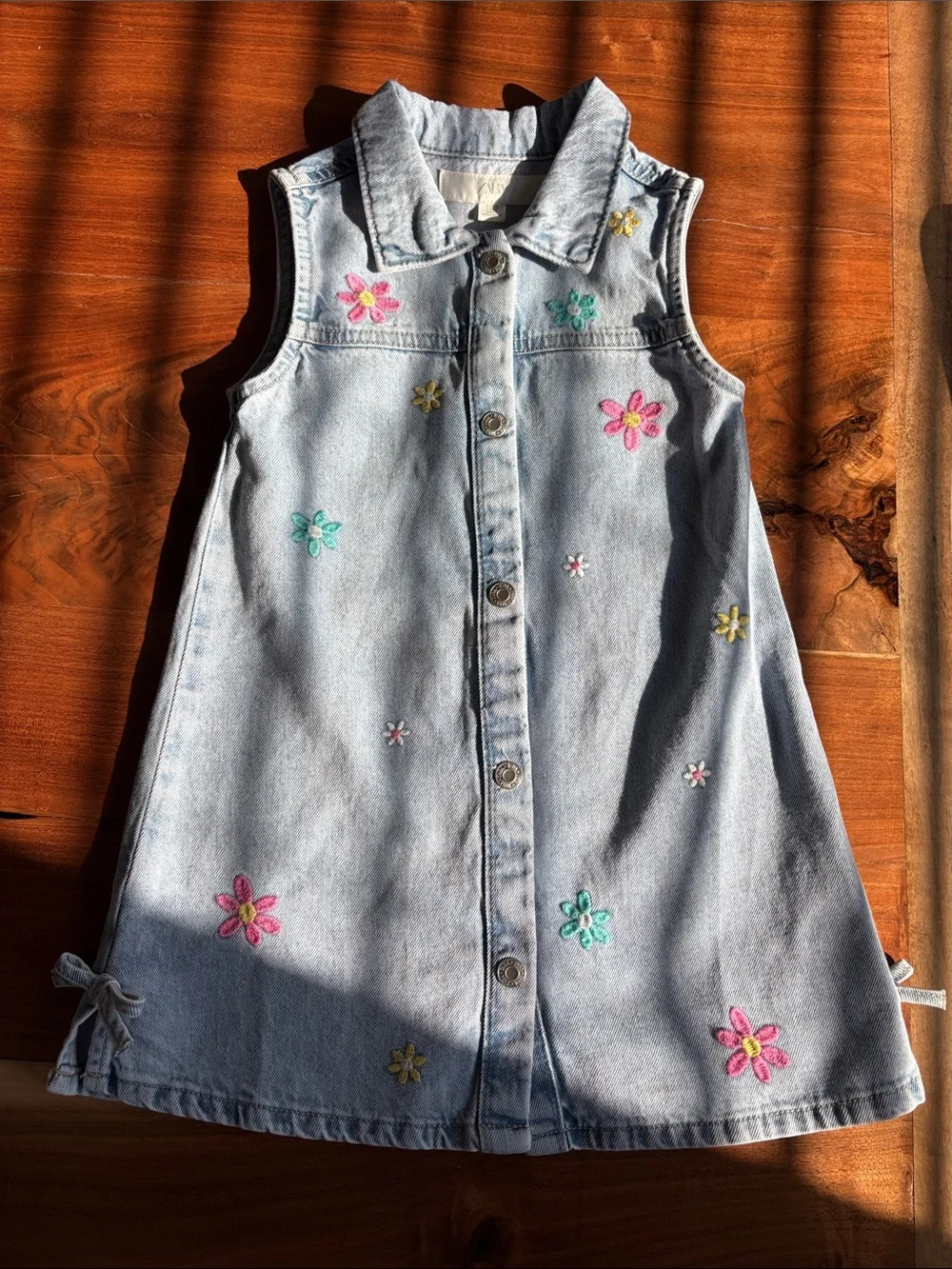 ZARA KIDS DENIM DRESS WITH EMBROIDERED FLOWERS 🌸🌼